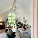 Historic In Ellinge Lyng Vakantiehuis *