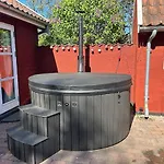 Historic In Ellinge Lyng Vakantiehuis *