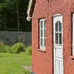 Historic In Ellinge Lyng Vakantiehuis *