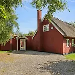 Historic In Ellinge Lyng Vakantiehuis Højby